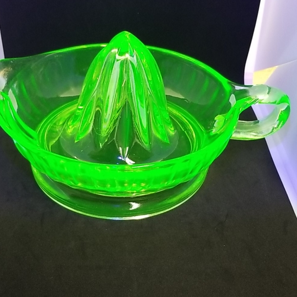 Uranium Depression Glass Other - Vtg Uranium Depression Glass Citrus Juicer